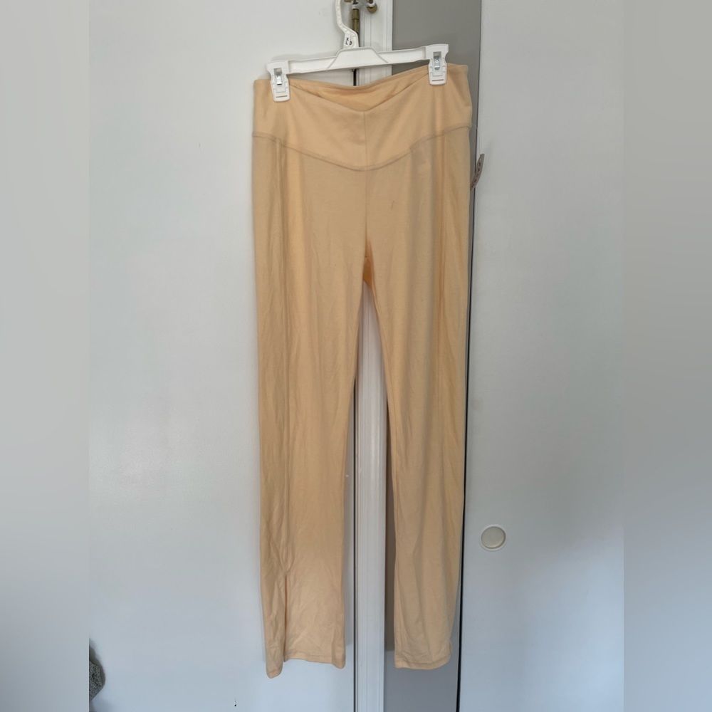 Beyond soft flare lounge/yoga pants brand new